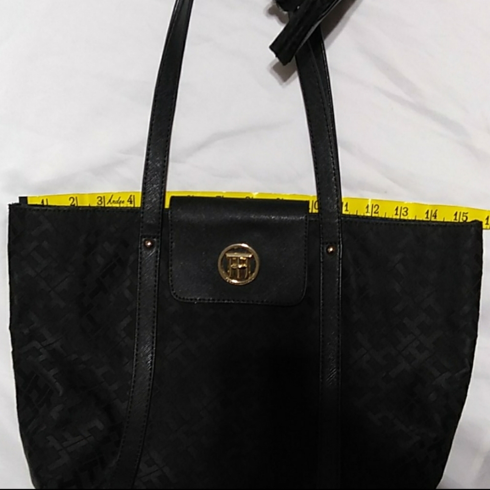 Tommy Hilfiger Monogram Canvas Tote + Change Purse - Picture 4 of 16